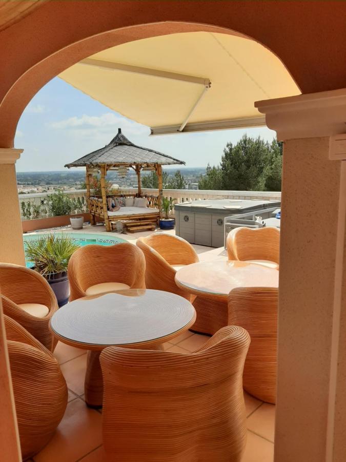 Les Collines D'Ugernum Beaucaire (Gard) Exterior foto