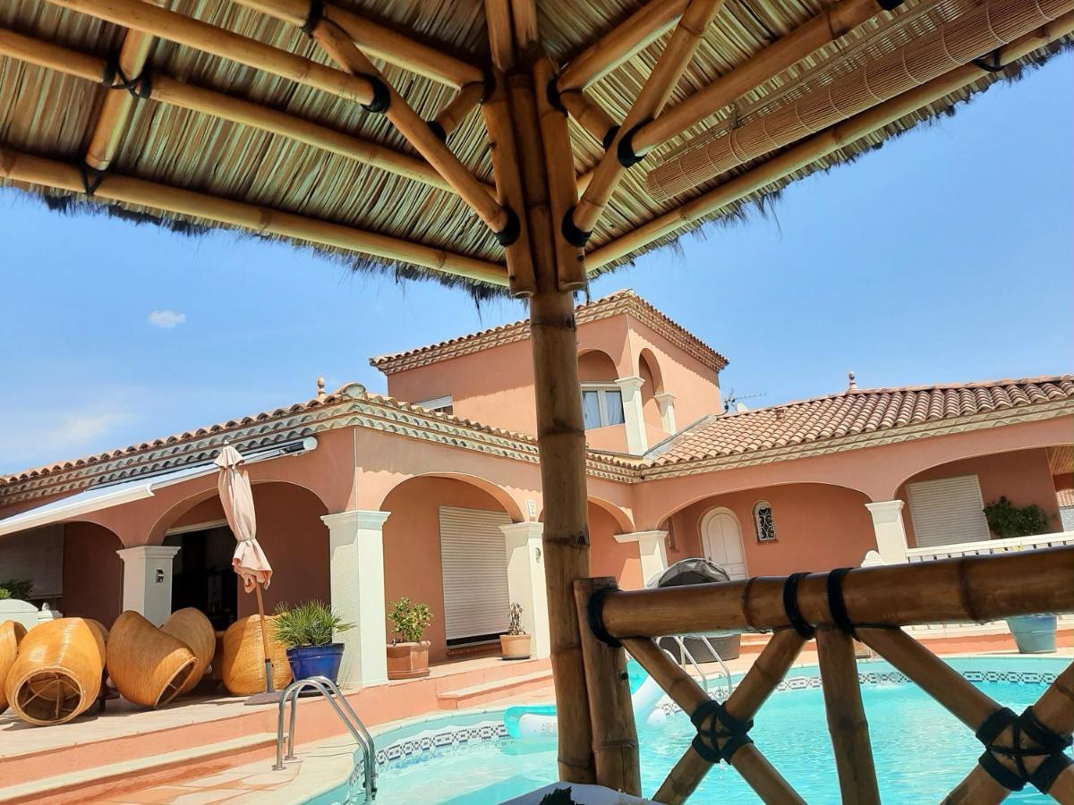 Les Collines D'Ugernum Beaucaire (Gard) Exterior foto